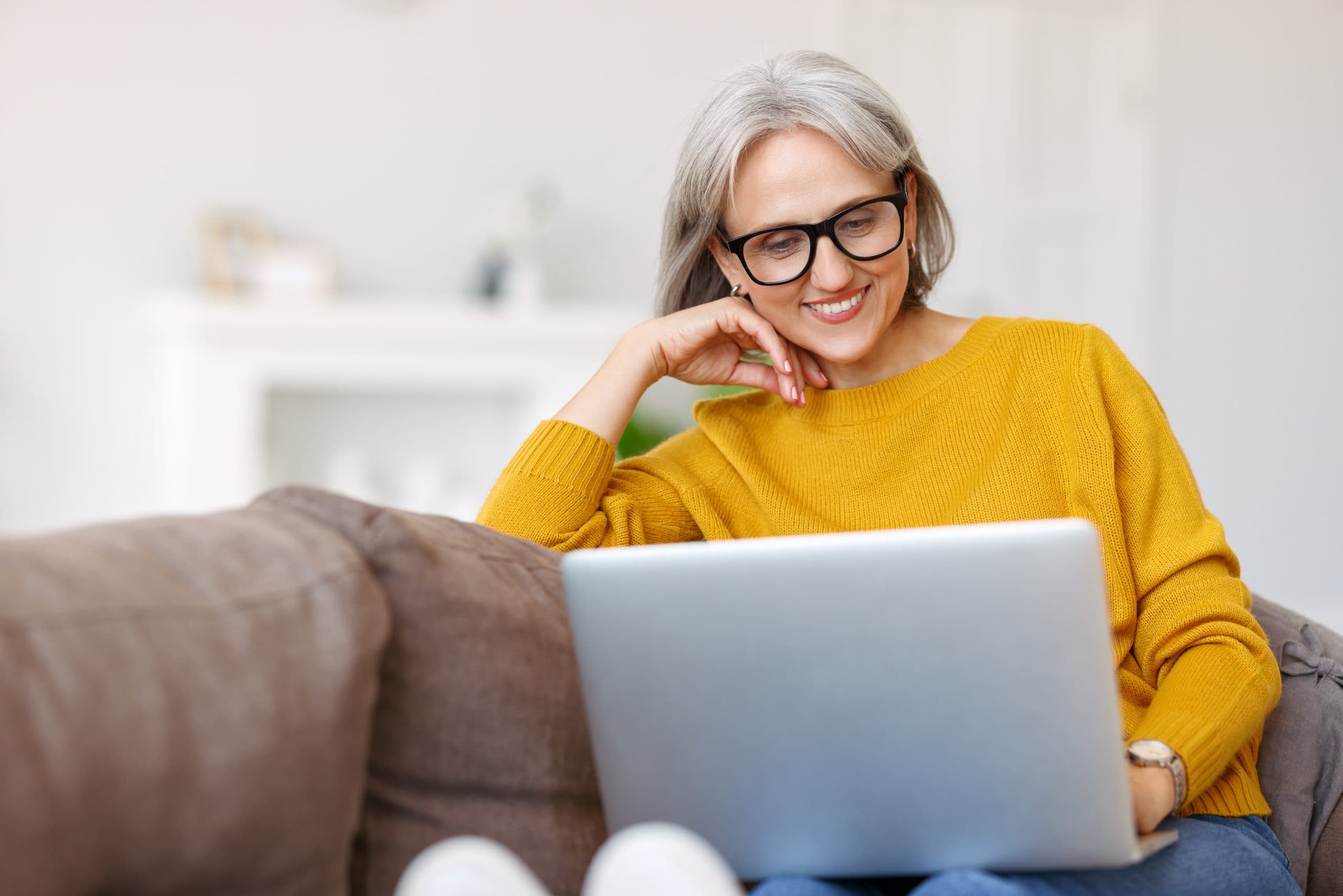 Recesia a nákupné správanie: Ako rôzni klienti reagujú na trhové podmienky?