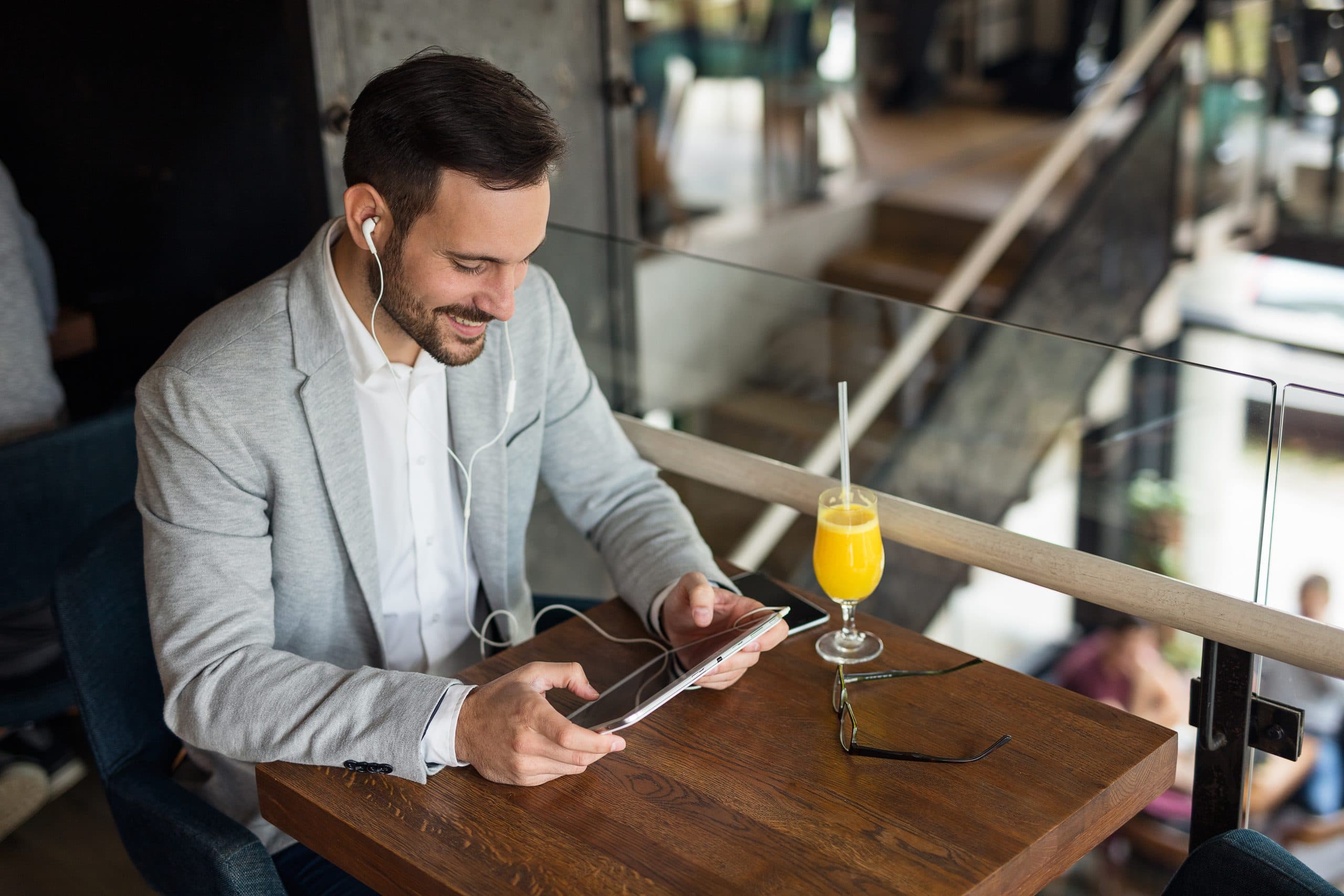 FinTech Media Choice - vývoj, ťažba, analýzy